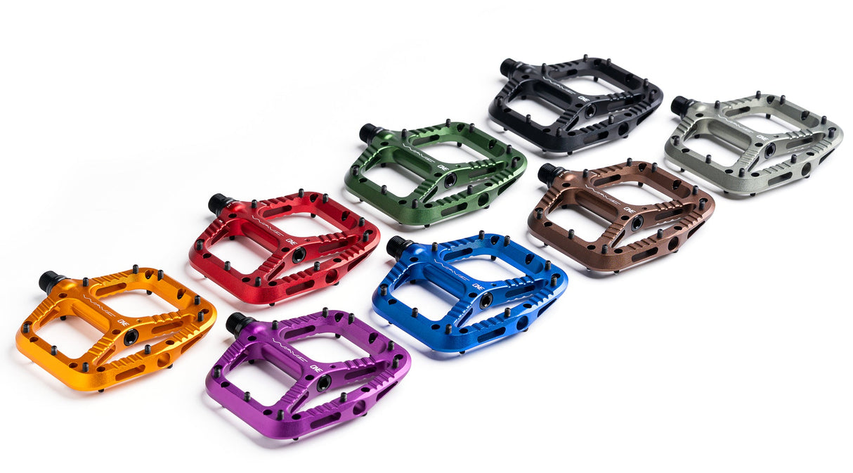 OneUp Components Wave Pedals - The Lost Co. - OneUp Components - 1C1010BLK - 0628219407399 - Black - 